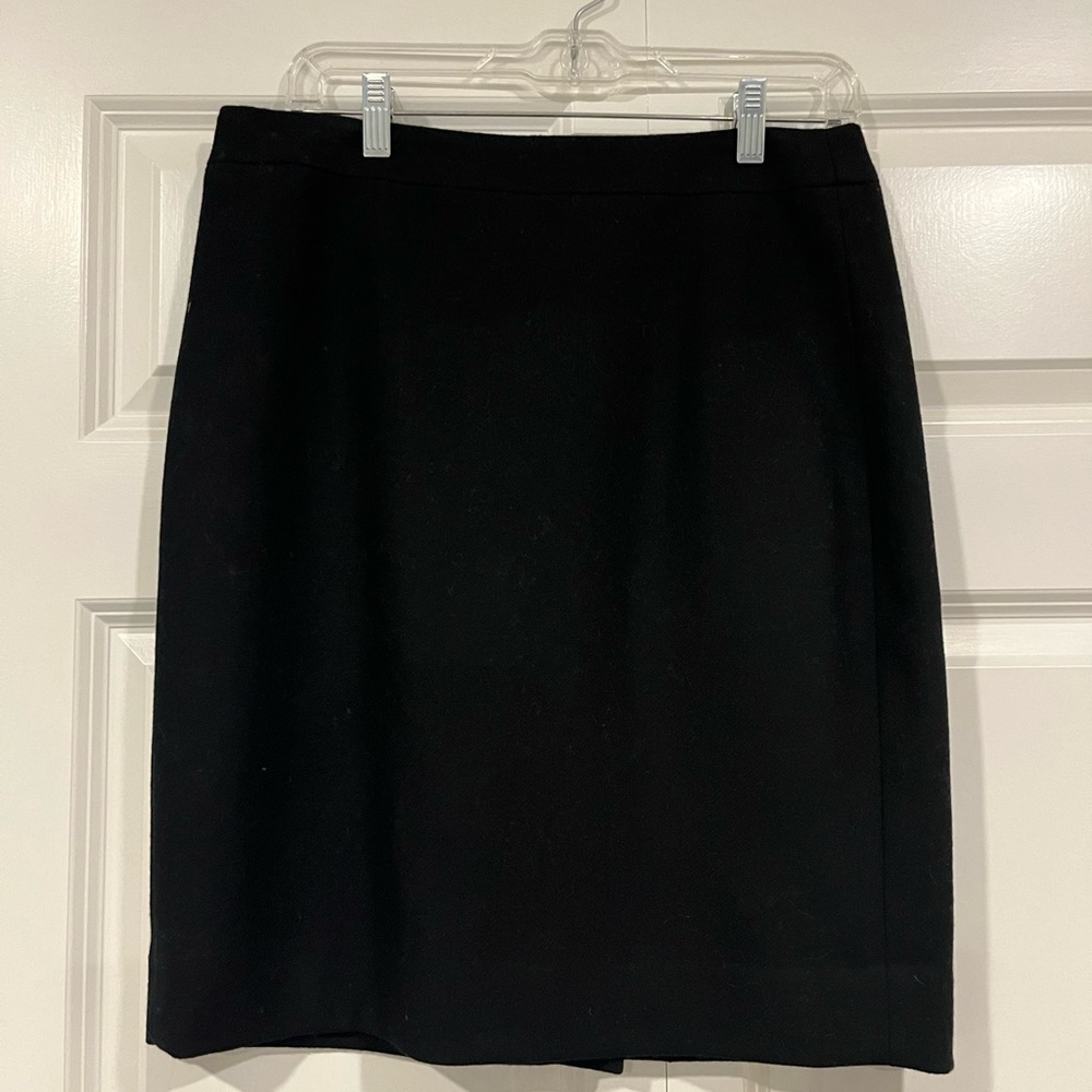 J.Crew Black Pencil Skirt Size 6